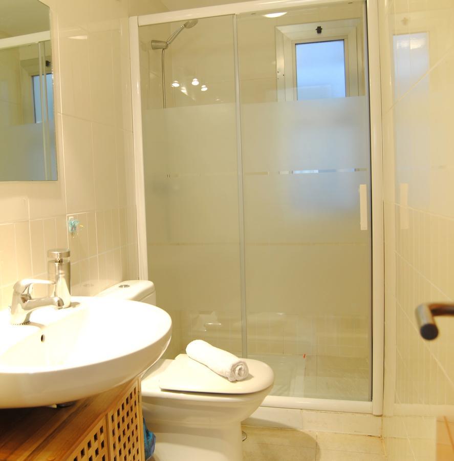 Center Flat Holidays Paseo De Reding Apartamento *